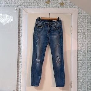 💖Judy Blue Los Angeles 7 28 Blue destroyed denim Jeans